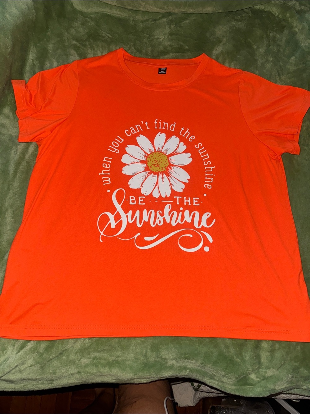 NWOT Orange Graphic Tee "Be The Sunshine"